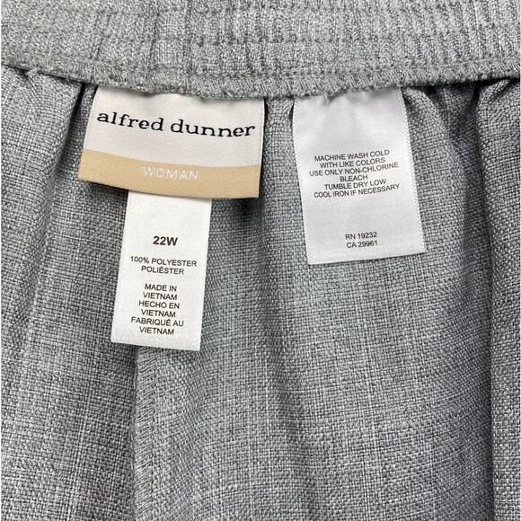 New Alfred Dunner French Bistro Women's Grey Flat Front Straight Leg Pants 22W - Picture 6 of 6